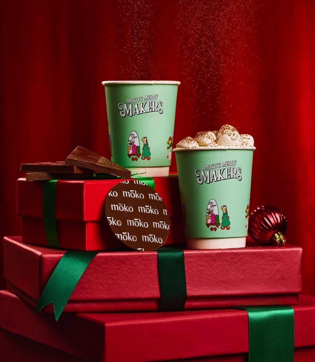 Moko Merry Makers mint Christmas cups